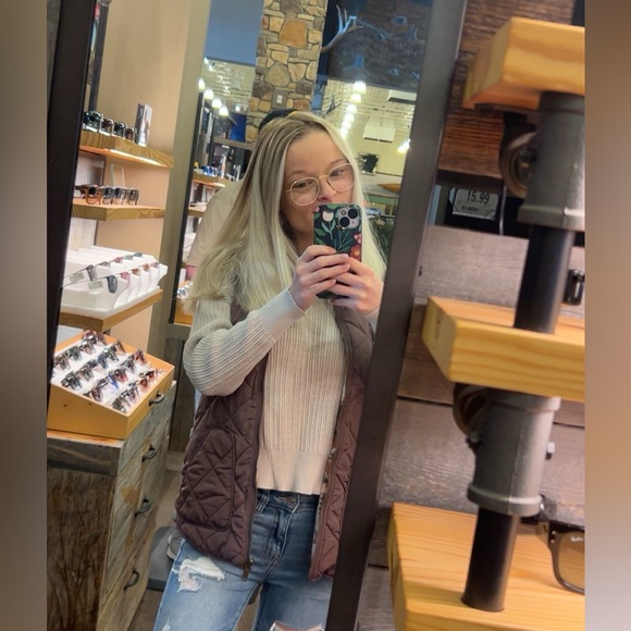 Meet The Posher - Picture 8 of 12